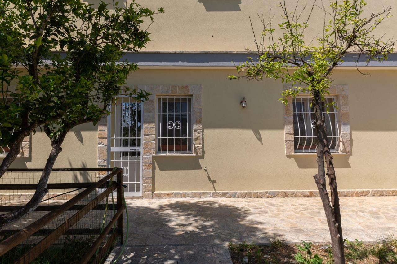 Villa Adele B&B Μπρίντιζι Εξωτερικό φωτογραφία
